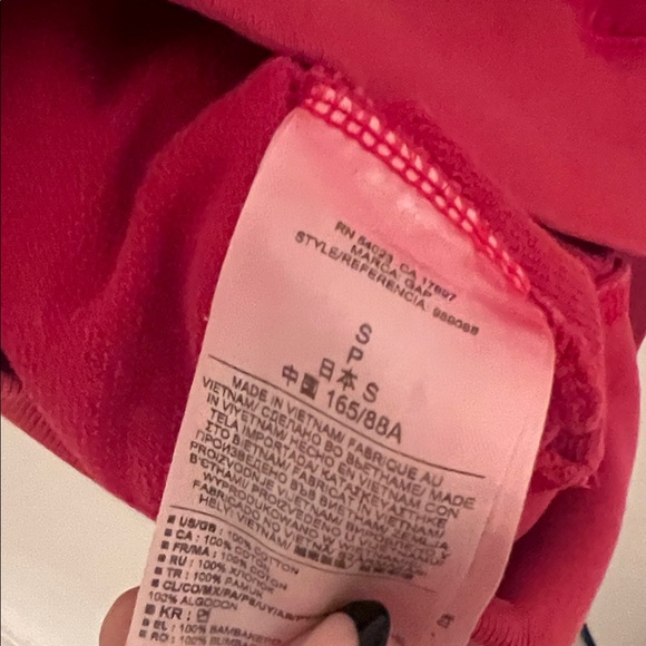 GAP Red Knit Top - Picture 4 of 4